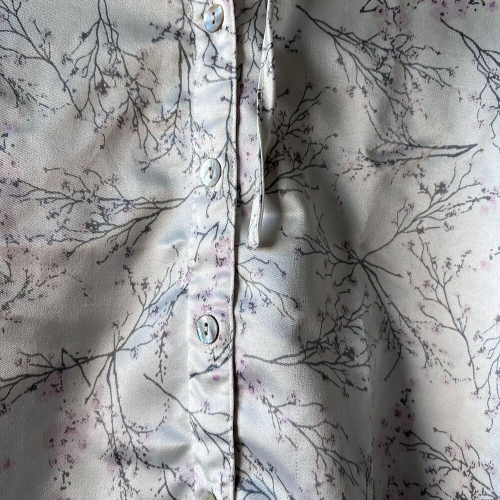 Chicos Shirt Womens Small White Floral Branch Print Henley Long Sleeve Blouse 0 - Picture 4 of 12